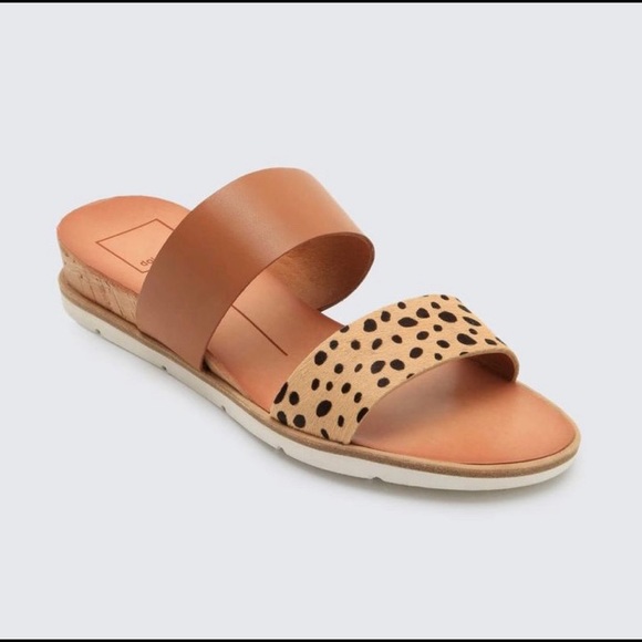 BNWT VALA dolce vita sandal - Picture 2 of 3